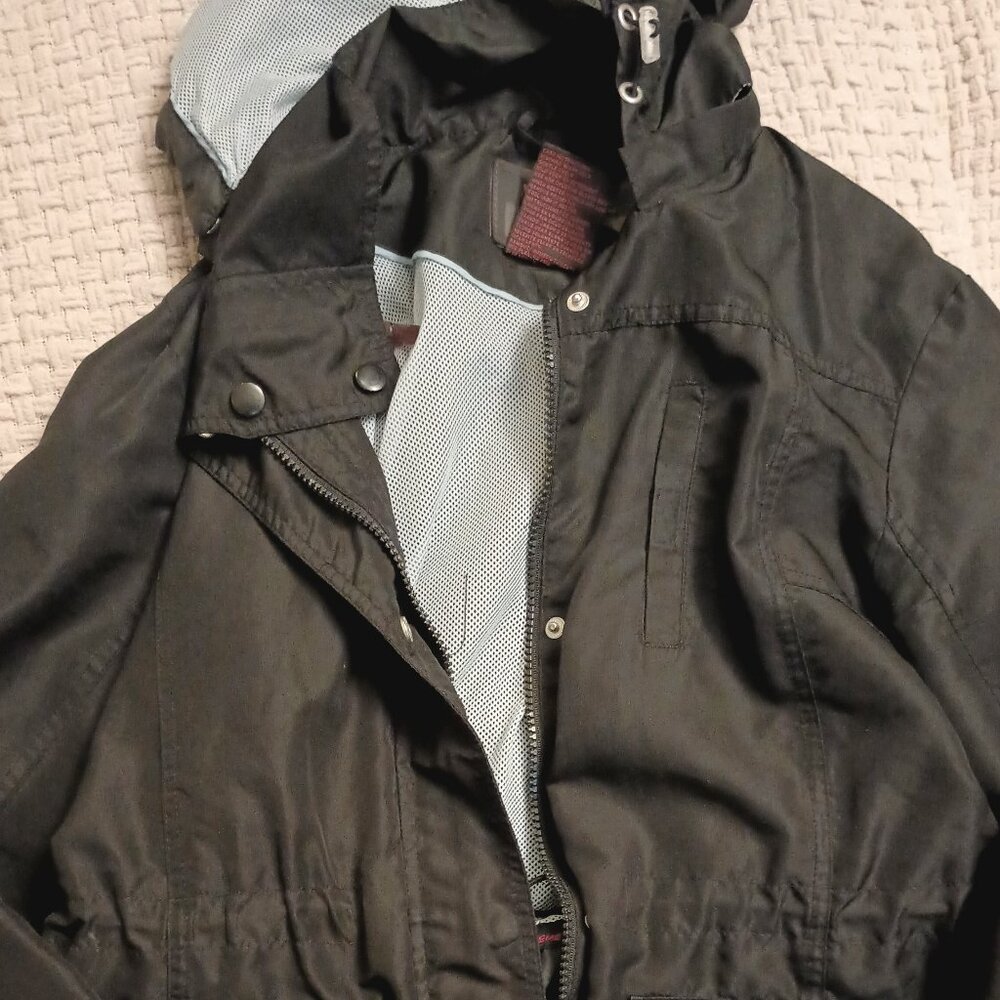 Rain jacket